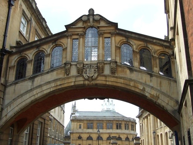 Hertford Bridge, Oxford